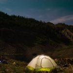 Campingausflug mit Zelt Test
