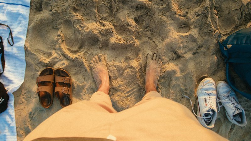barfuss-schuhe-strand