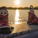 Wakeboard beim Sonnenuntergang
